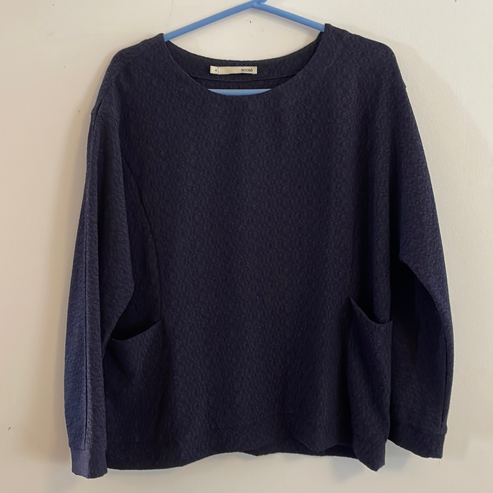 Acoté Textured Top